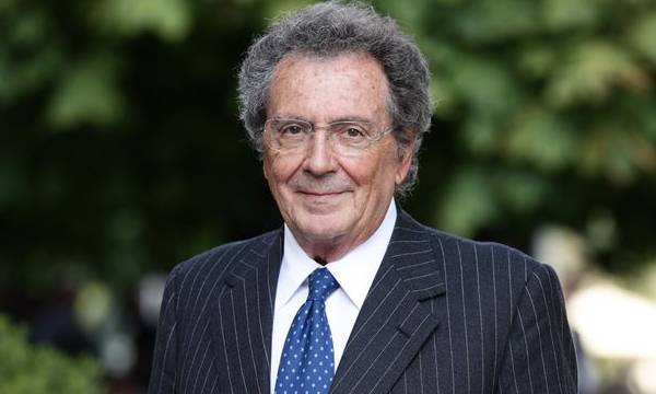 Le nuove frontiere di Intesa Sanpaolo tra AI e acquisizioni nel settore bancario: Gros-Pietro a Cernobbio