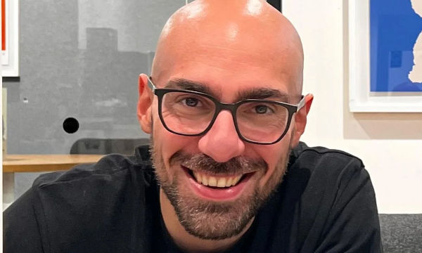 L'AI nel lavoro: meno domande ai manager, più autonomia o isolamento?