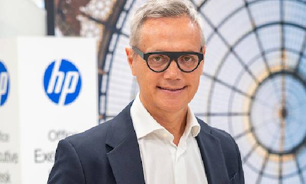 Perché l’AI nel workplace sta cambiando il benessere dei dipendenti in Italia