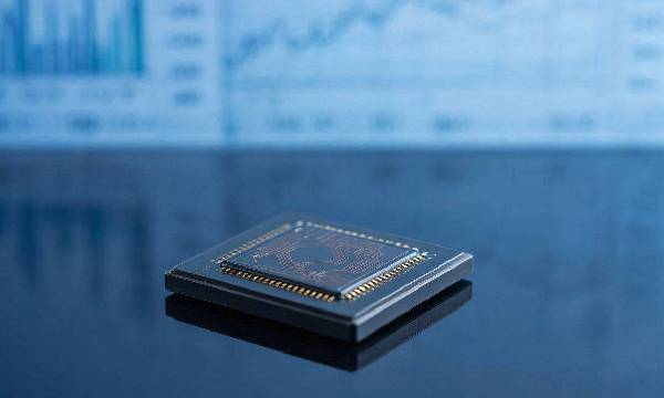 Il futuro dei chip tra i dubbi sugli investimenti AI e l'attesa per TSMC