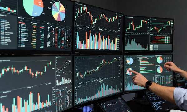 L'ascesa di Nvidia e i segreti di HSBC: tra profitti record e ombre del passato