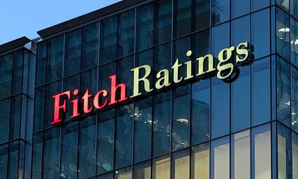 Fitch rialza le previsioni di crescita economia globale: ecco i numeri per il 2026‑2028