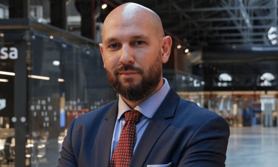 Intesa lancia Sign & Pay: firma elettronica di contratti e pagamento in un unico click